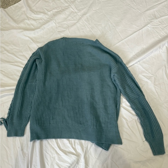 Women's Blue Sweater - Picture 3 of 3